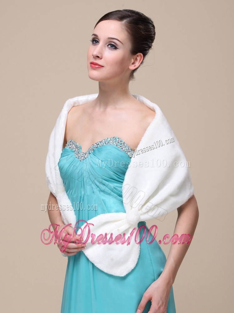 Faux Fur Special Occasion / Wedding Shawl In Ivory With V-neck